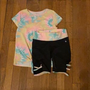 Biker shorts and tie dye shirt set never worn